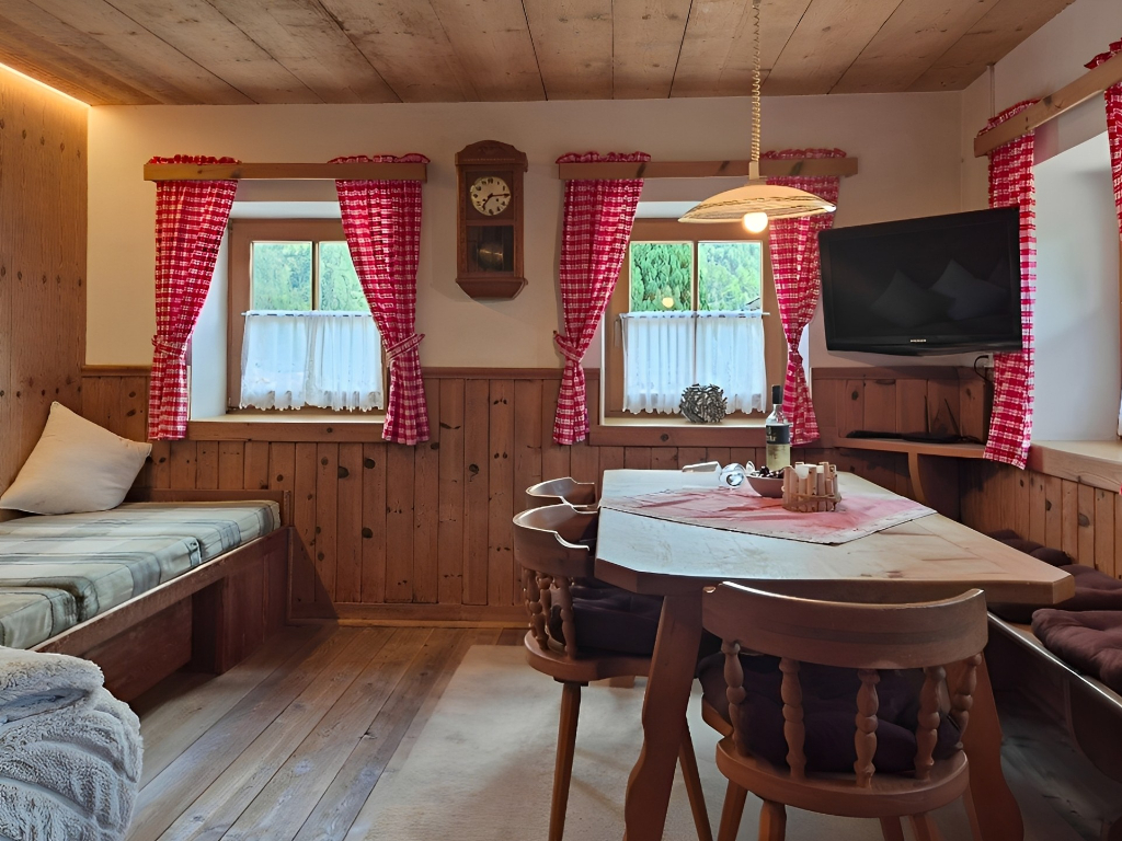 Leitenhofh�tte Brandenberg ... herzlich willkommen in der Leitenhofh�tte